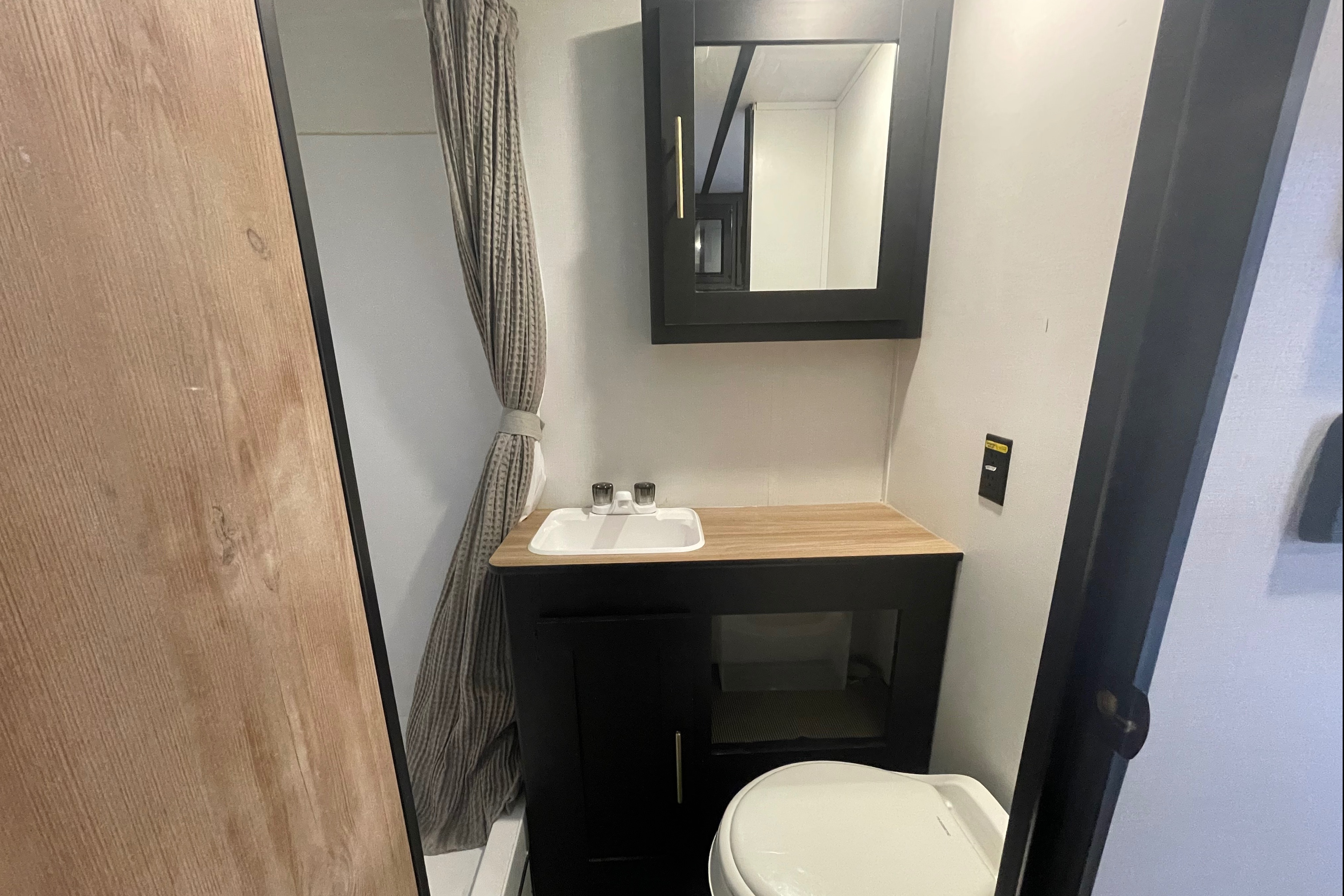 2022 Keystone Springdale Mini Travel Trailer