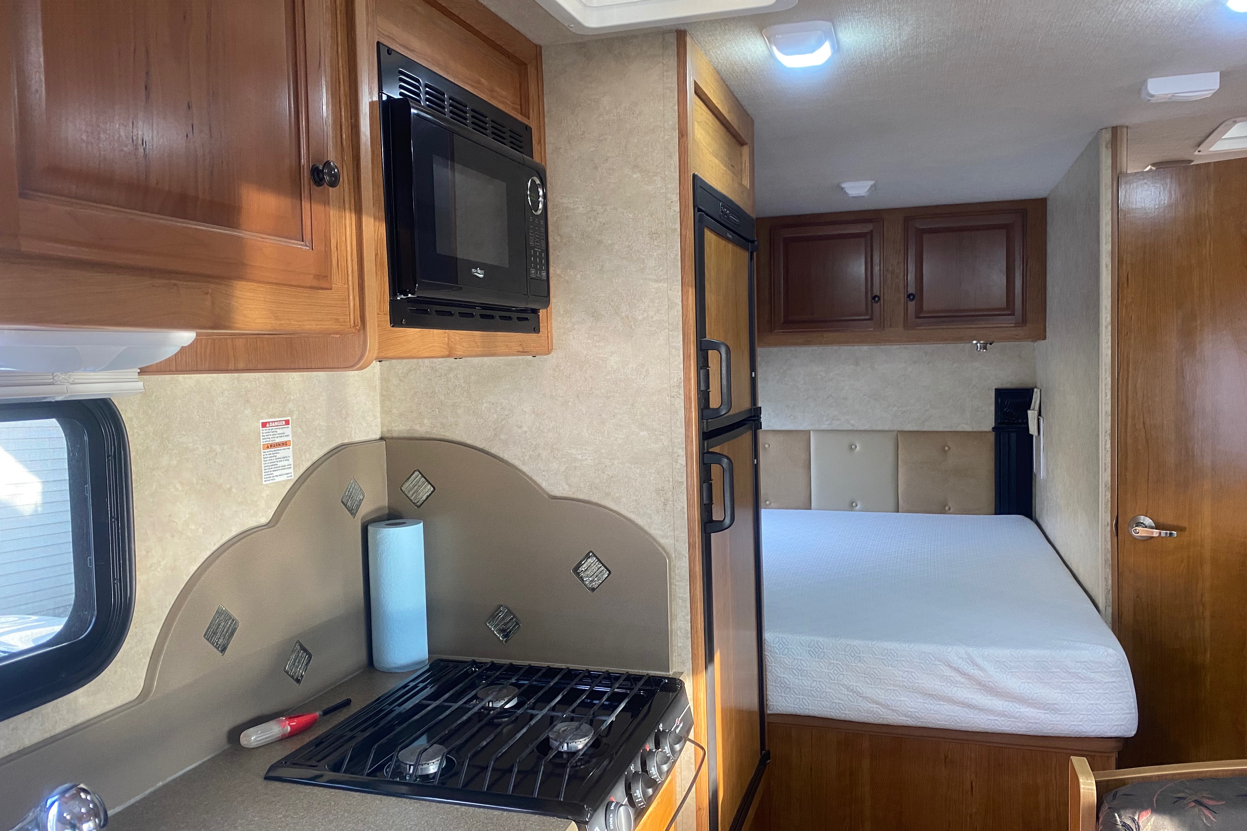 Fleet #C6 Mid-size Class C – Luxury Option for Families & Friends (Sleeps 3 Adults, 2 Children)