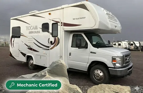 Fleet #C6 Mid-size Class C – Luxury Option for Families & Friends (Sleeps 3 Adults, 2 Children)