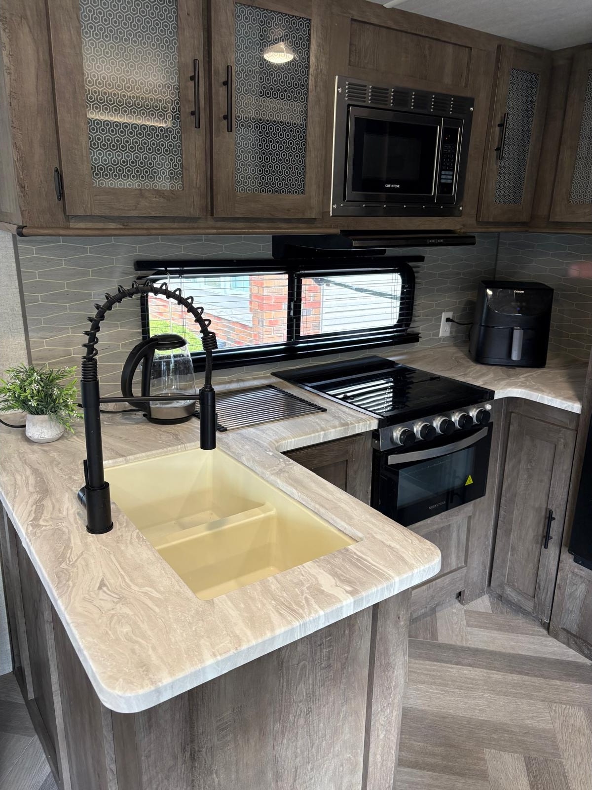 Forest River salem Travel Trailer 32”