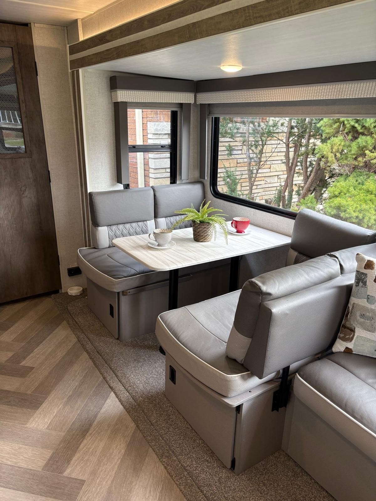 Forest River salem Travel Trailer 32”