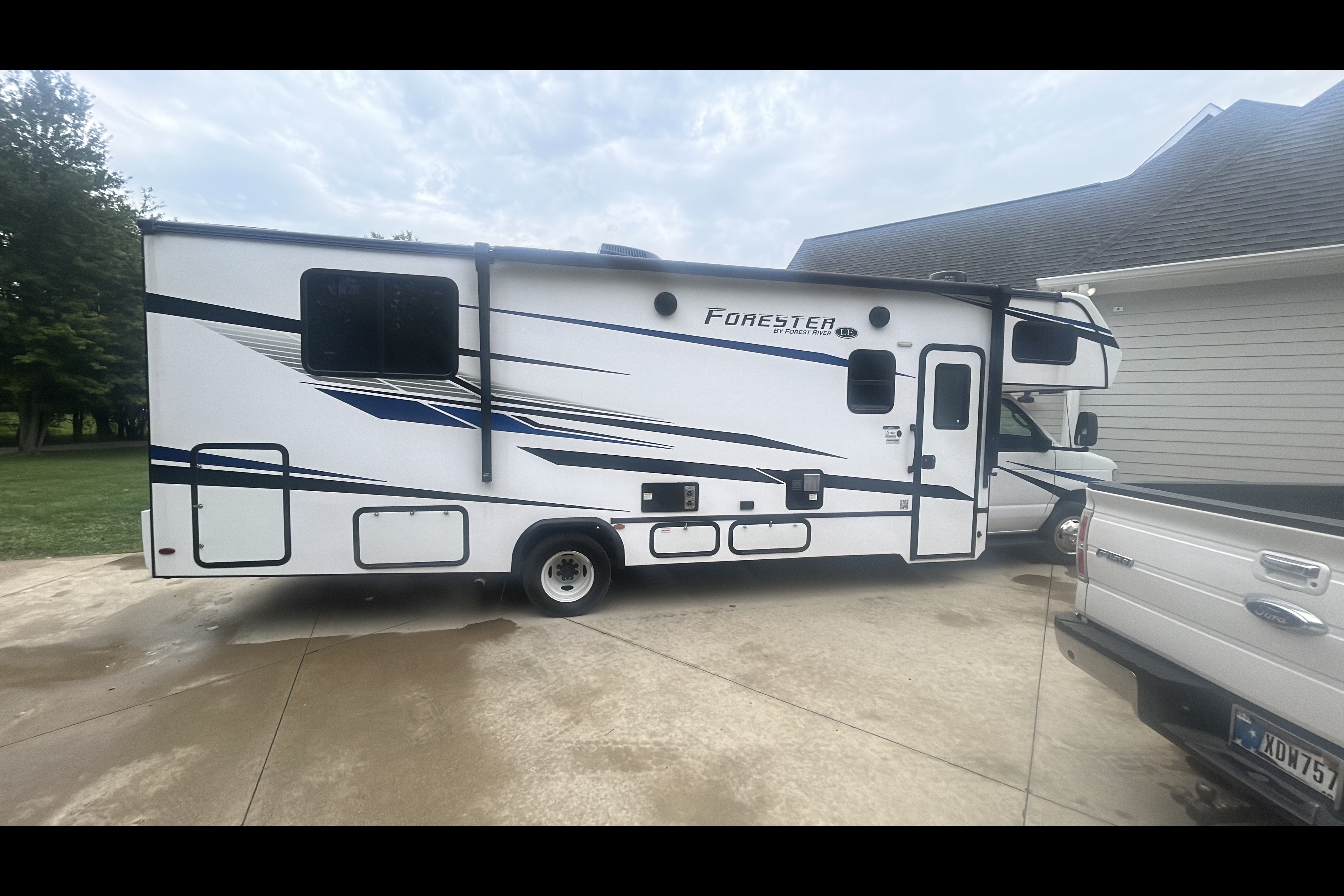 Jayson's Forest River Forester 2851f Class C
