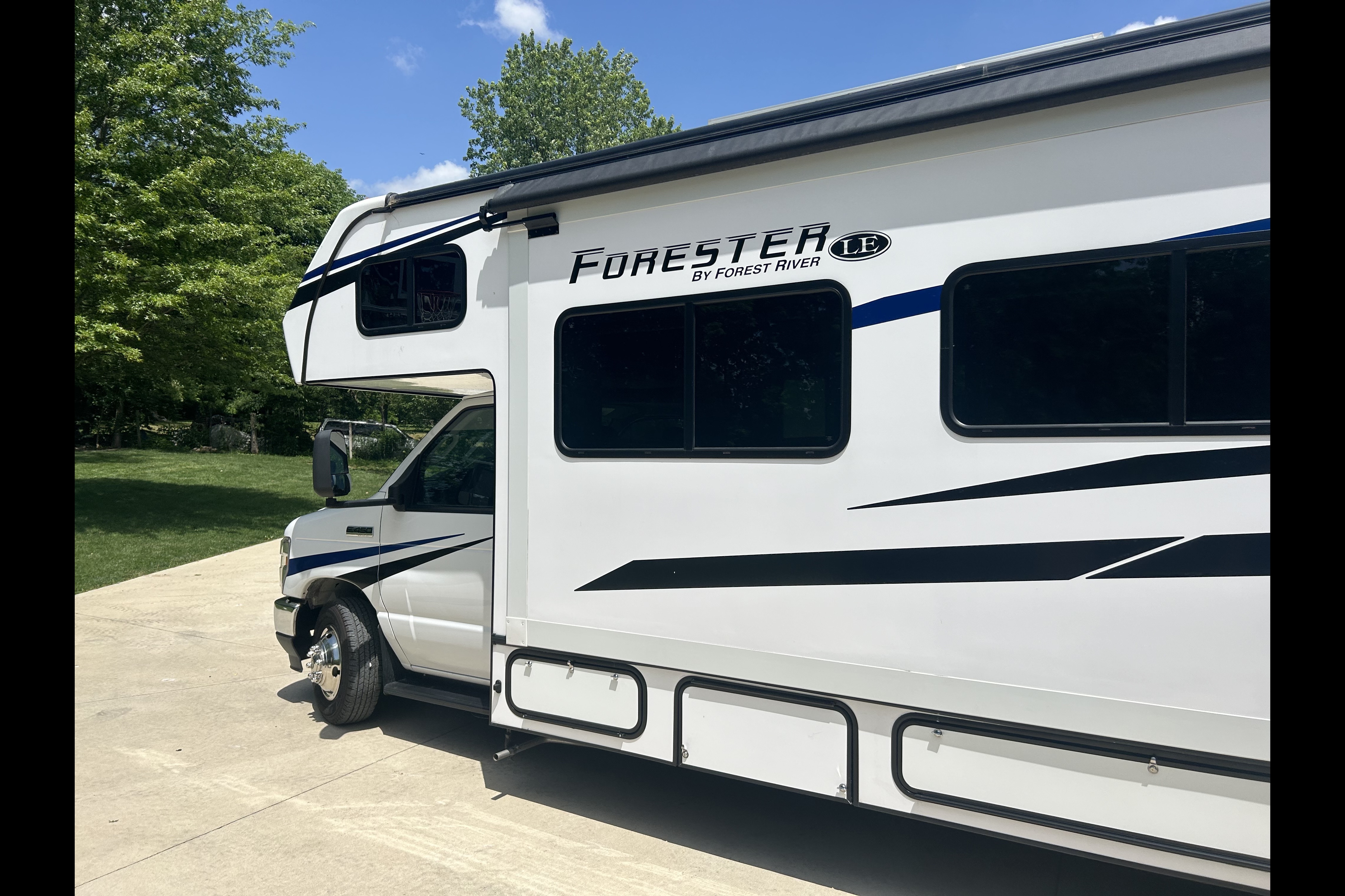 Jayson's Forest River Forester 2851f Class C