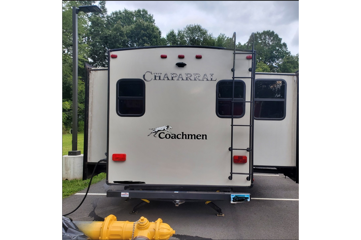 WHY CAMP, WHEN YOU CAN GLAMP?!