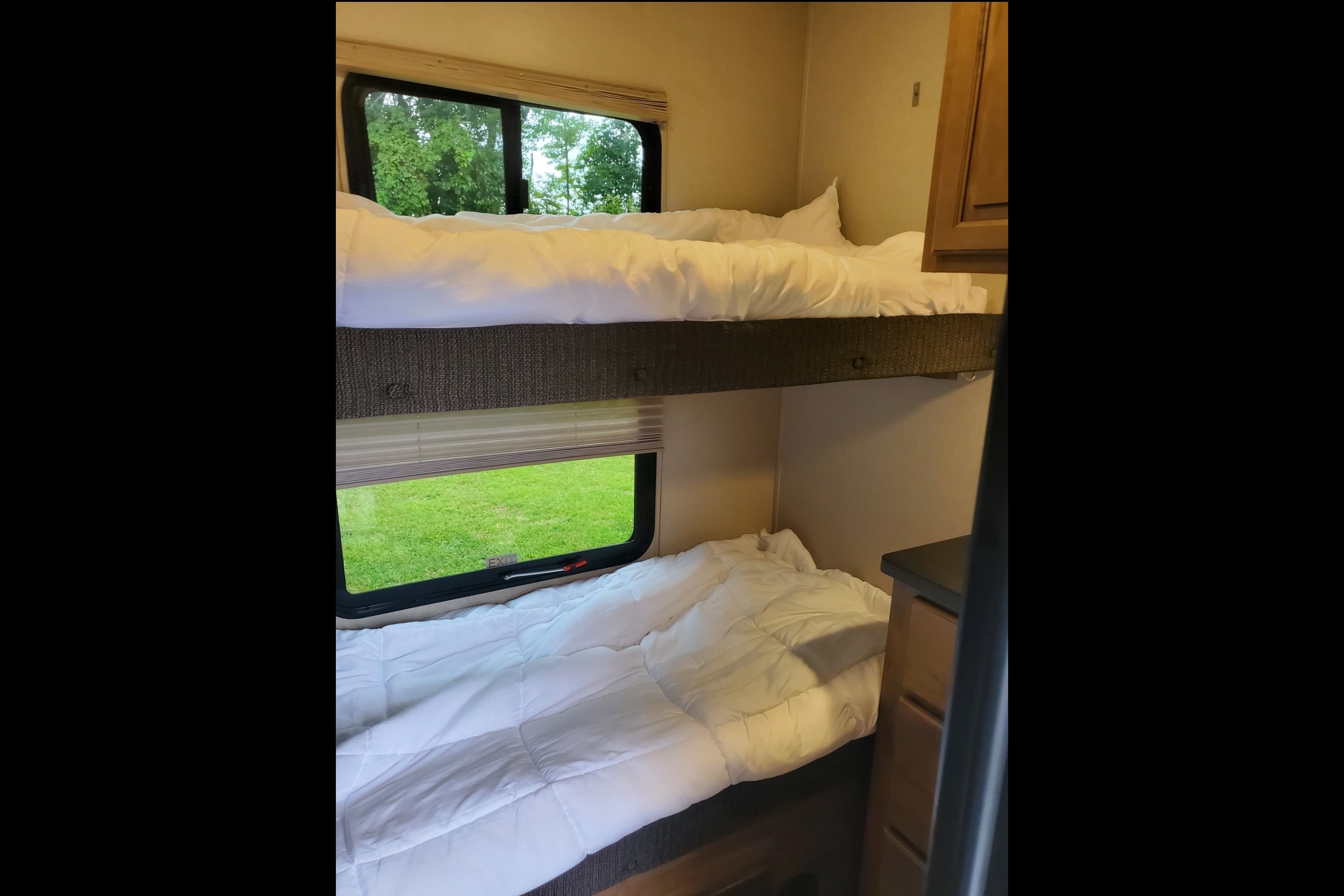 WHY CAMP, WHEN YOU CAN GLAMP?!