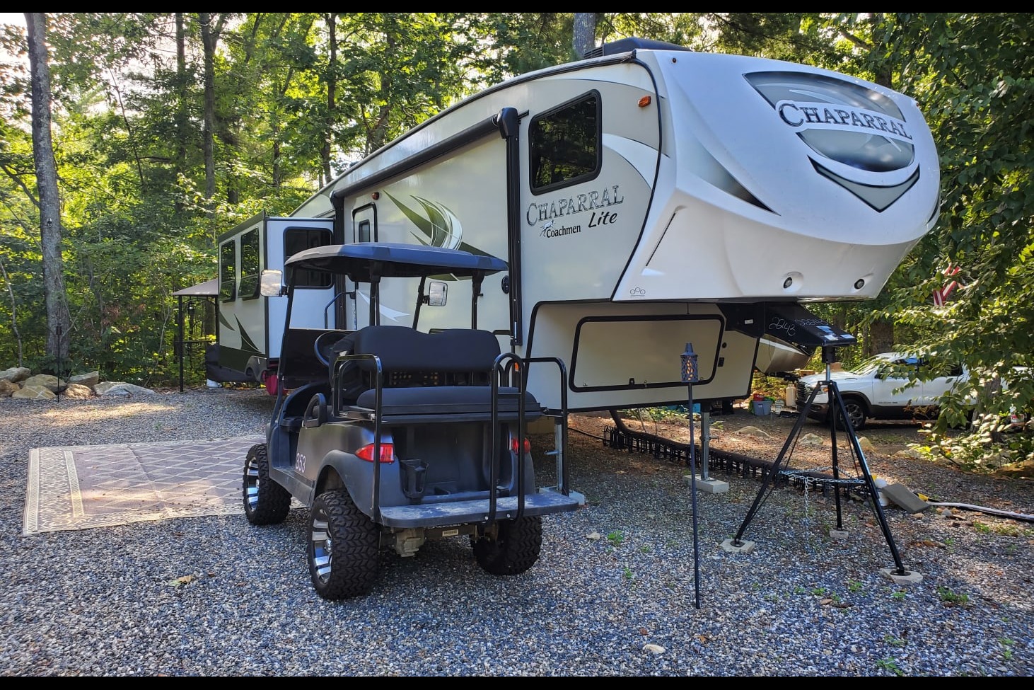 WHY CAMP, WHEN YOU CAN GLAMP?!