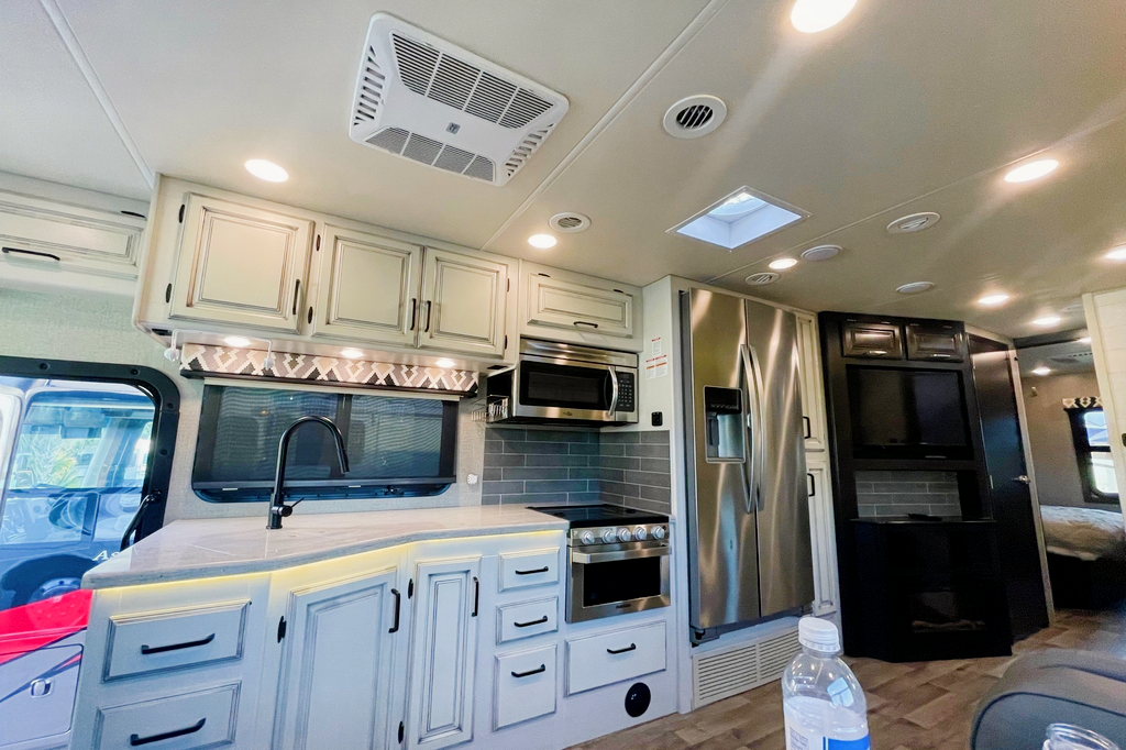 ✨Disney Enchanted Coach 36ft Jayco (Stationary only)✨