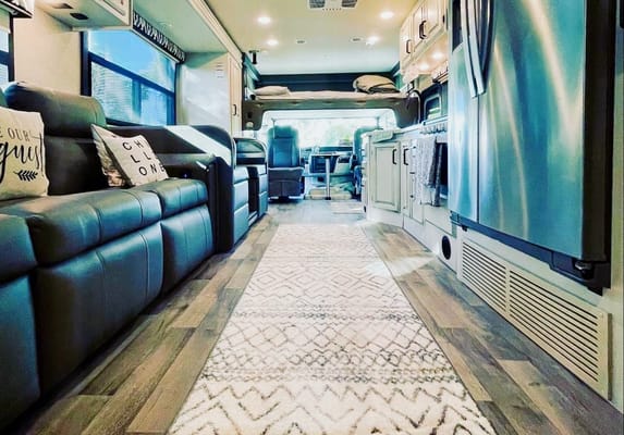 ✨Disney Enchanted Coach 36ft Jayco (Stationary only)✨