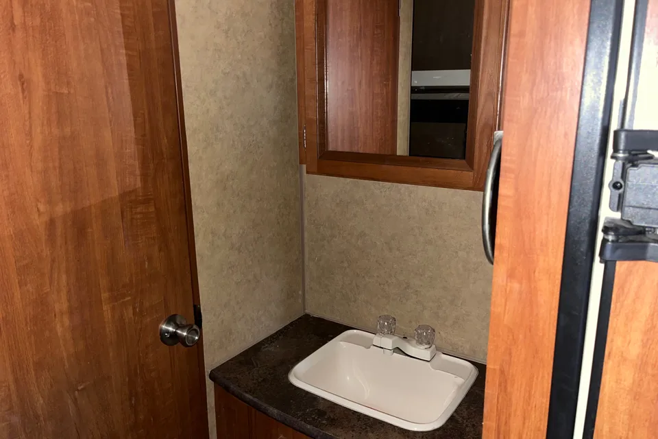 Gavin's Jayco 26bh Travel Trailer
