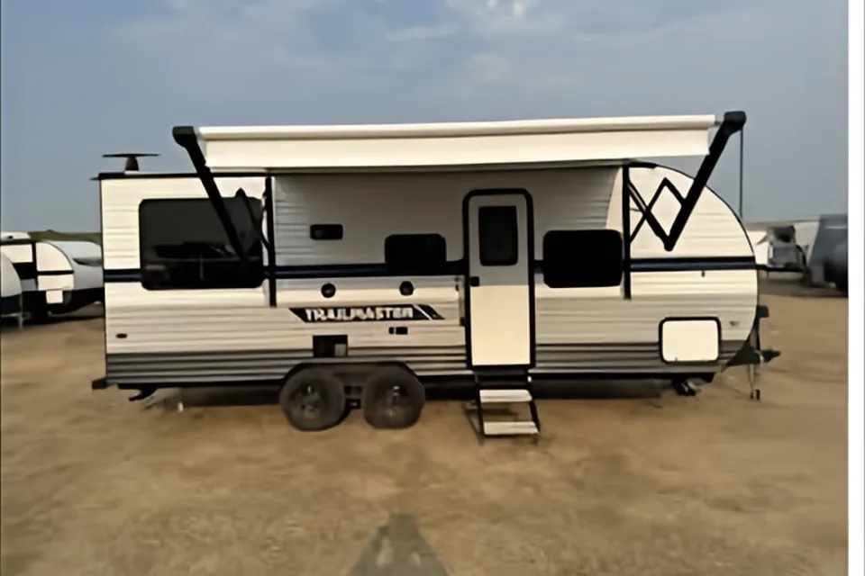 Greg's Gulf Stream Trail Master 248BH Travel Trailer
