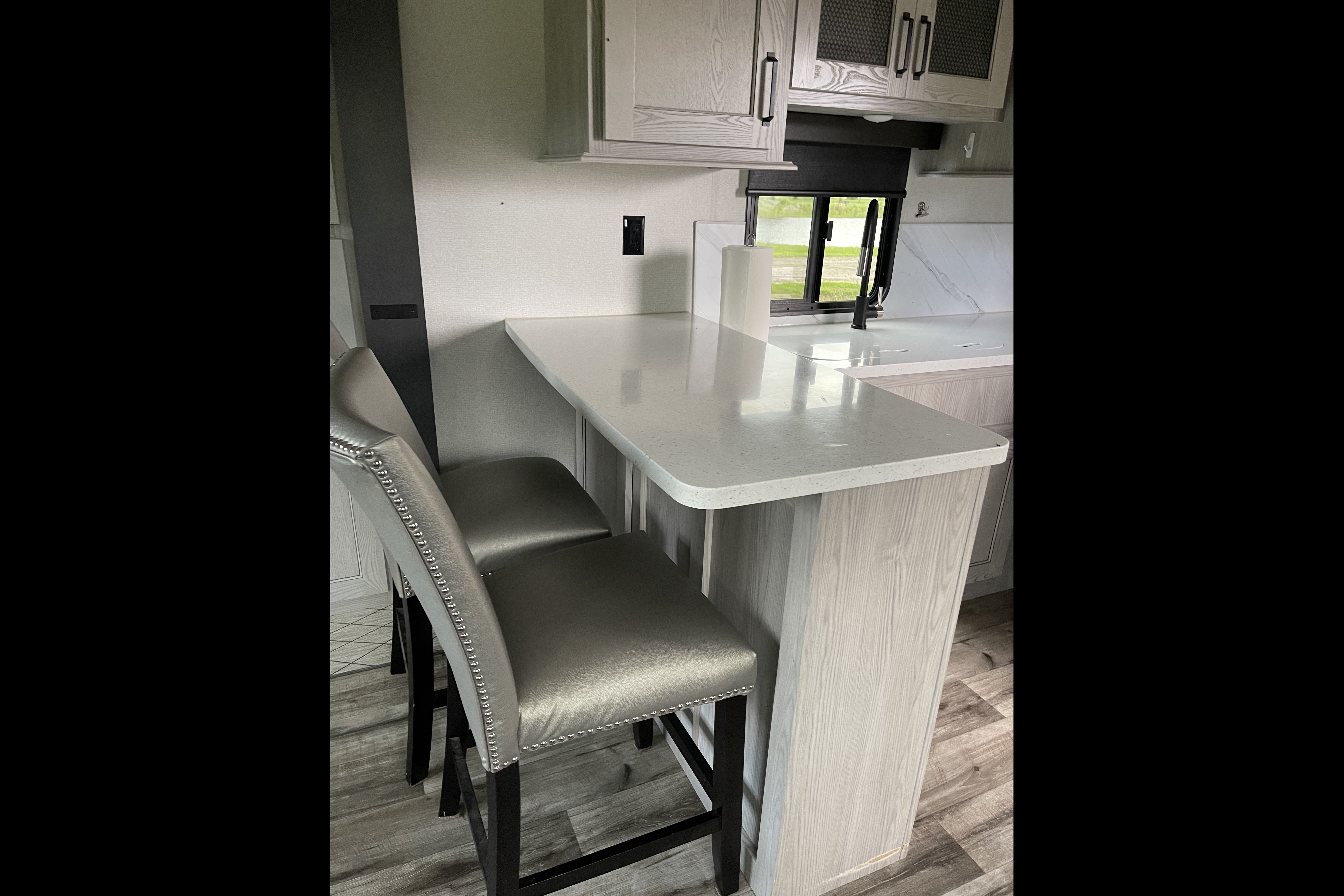 Ron's Keystone Montana High Country 281CK Fifth Wheel