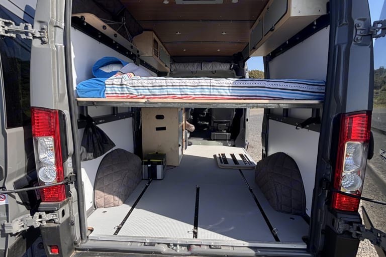LIBRA Van