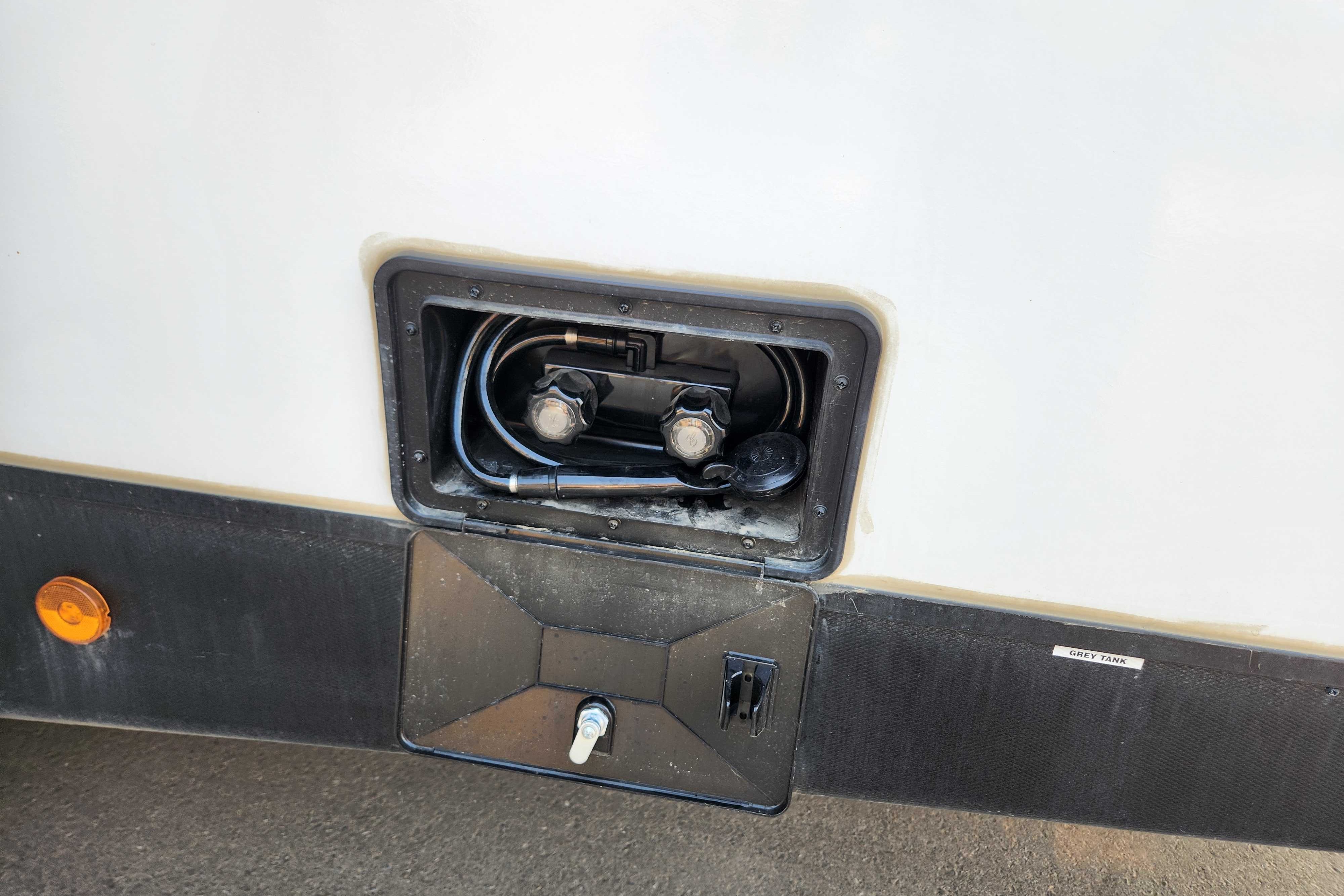 Family Friendly Keystone Passport 2950BH Travel Trailer