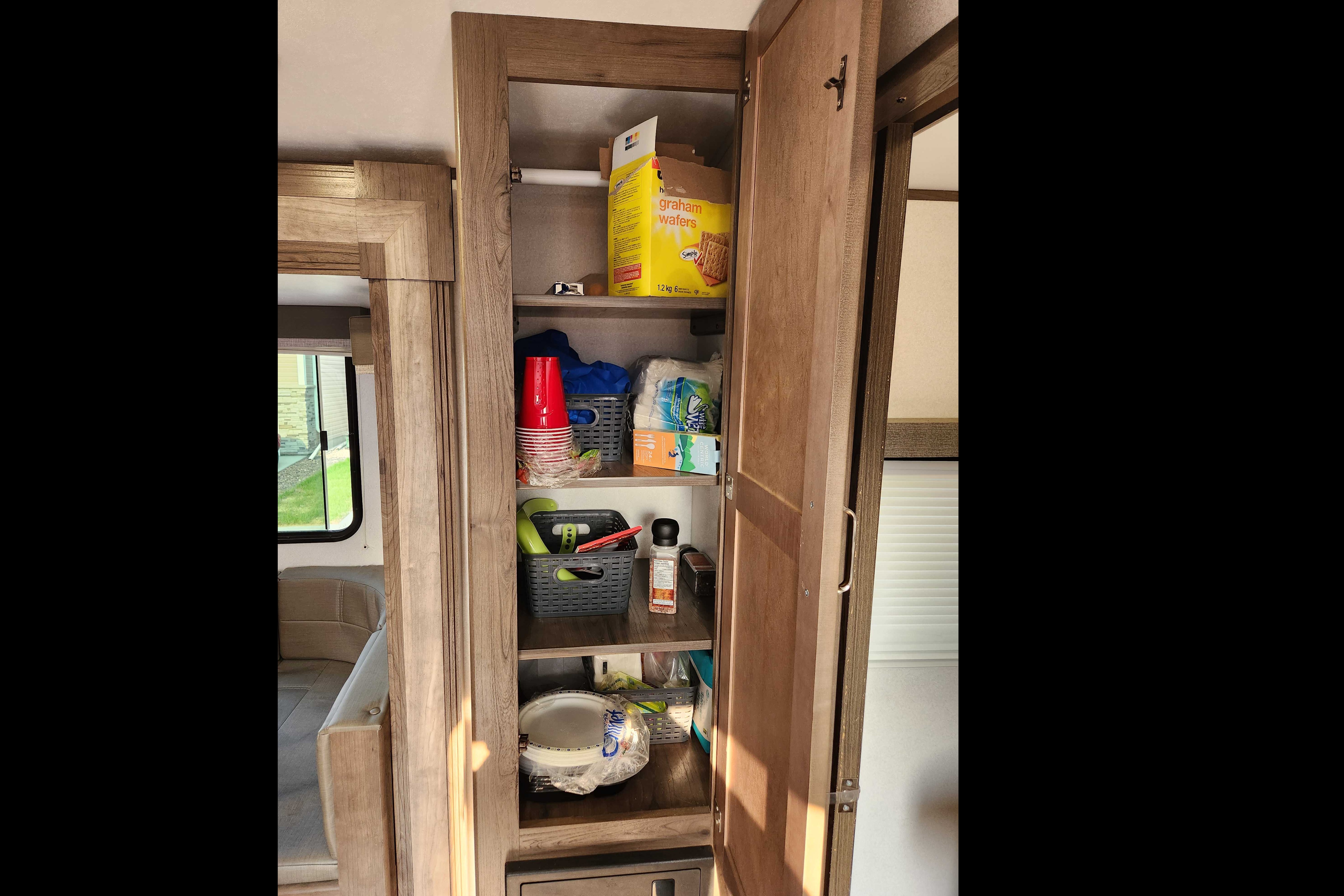 Family Friendly Keystone Passport 2950BH Travel Trailer
