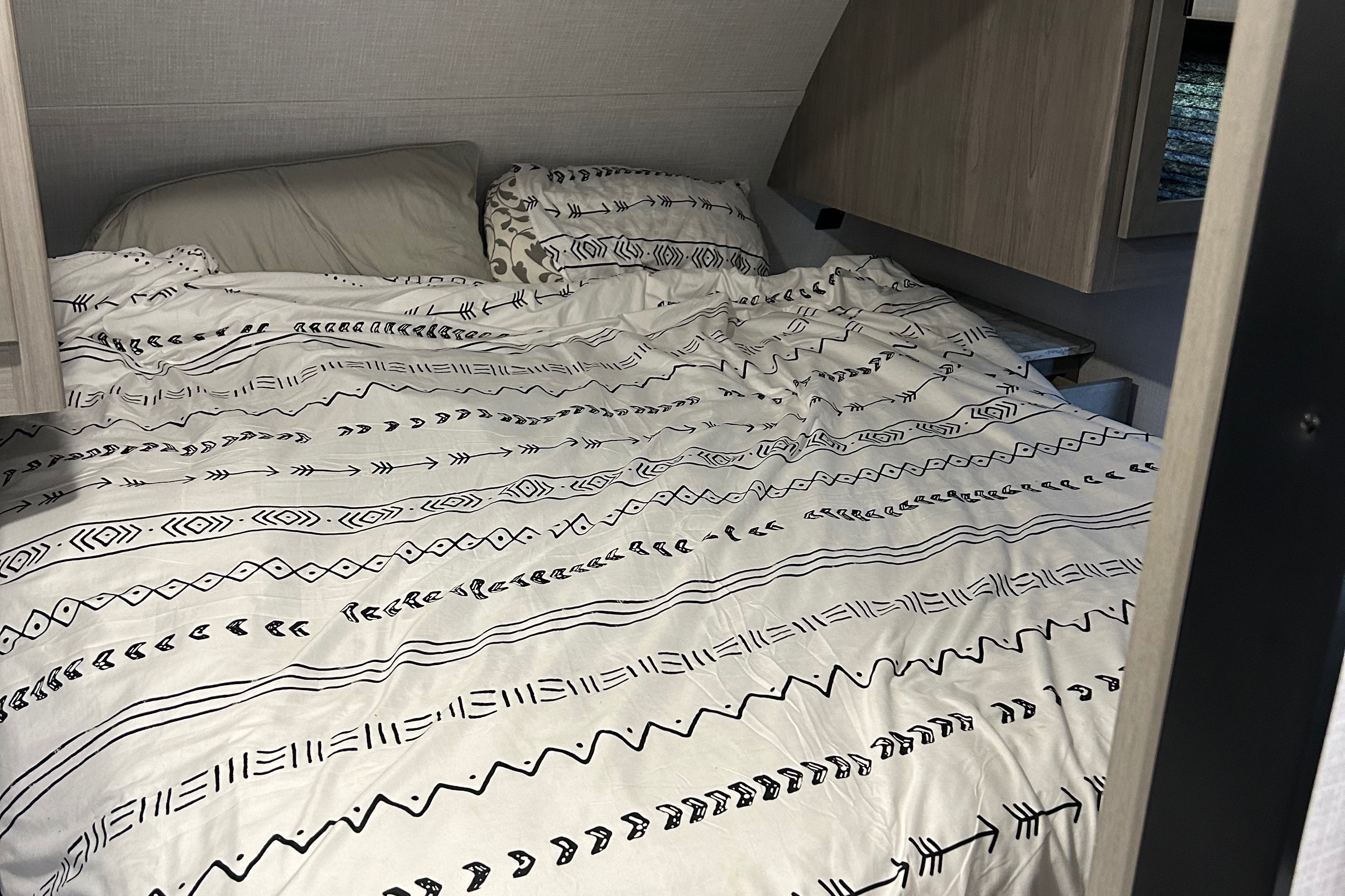 Tony's Coleman 24BH Travel Trailer