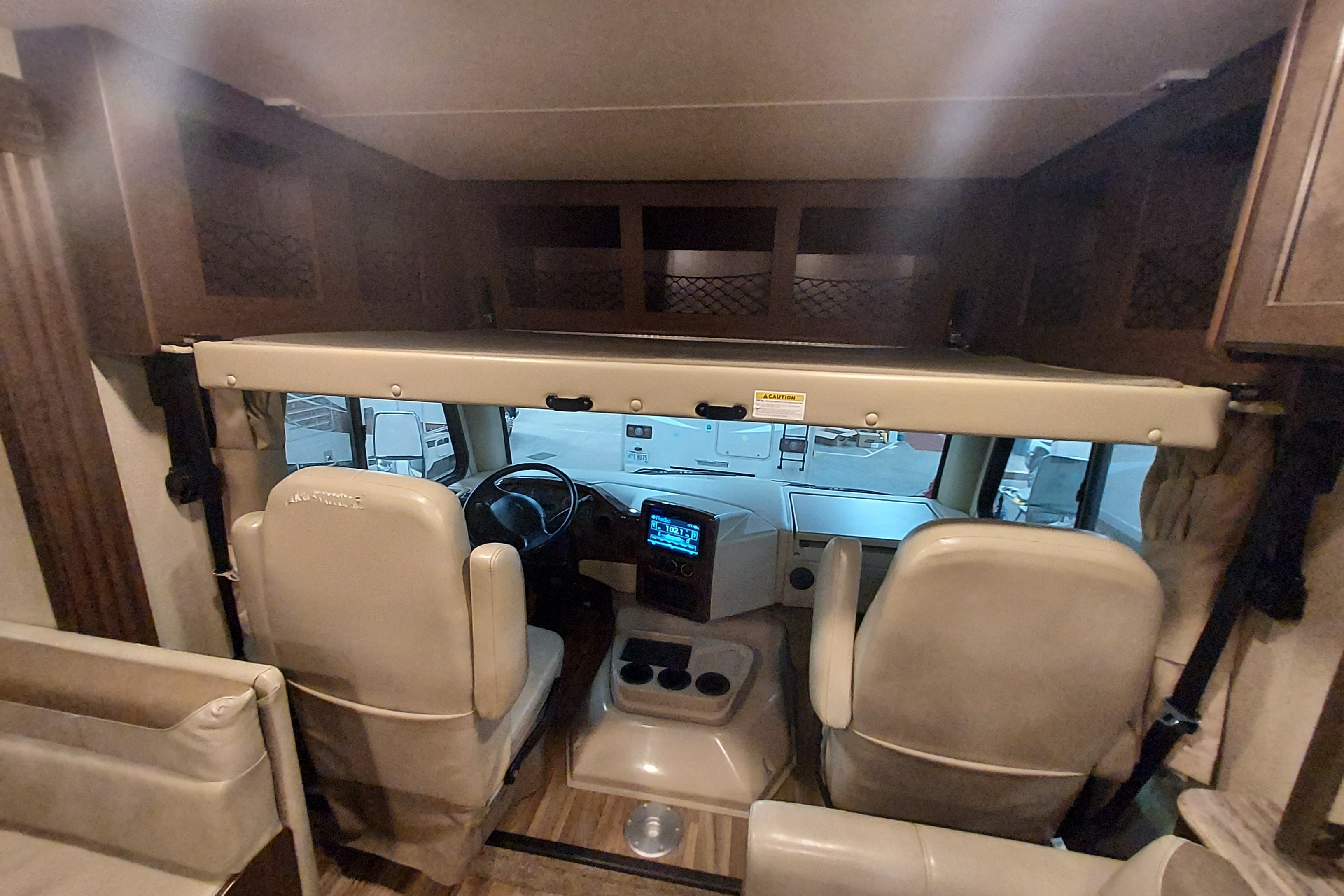 Ken's Thor Motor Coach A.C.E Class A