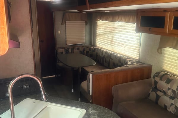 Gonzales Heartland Wilderness Travel Trailer