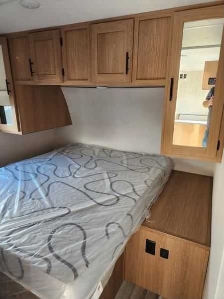 True North's 2023 Prime Time avenger 26bk Travel Trailer