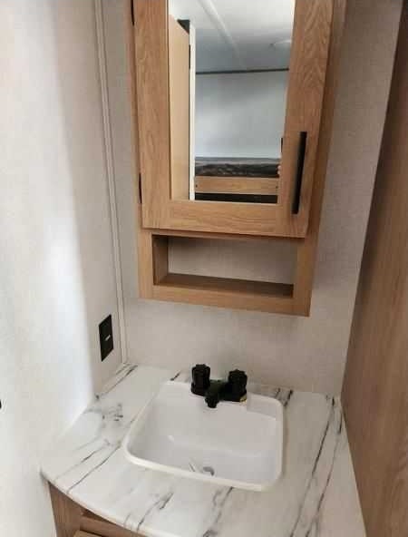 True North's 2023 Prime Time avenger 26bk Travel Trailer