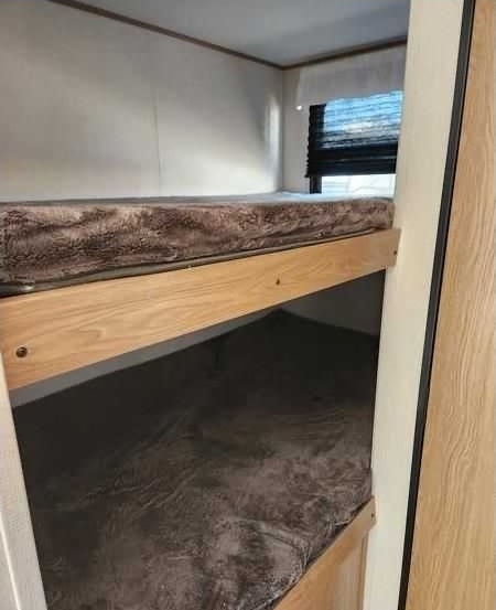 True North's 2023 Prime Time avenger 26bk Travel Trailer
