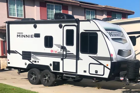 Winnebago Micro Minnie Travel Trailer