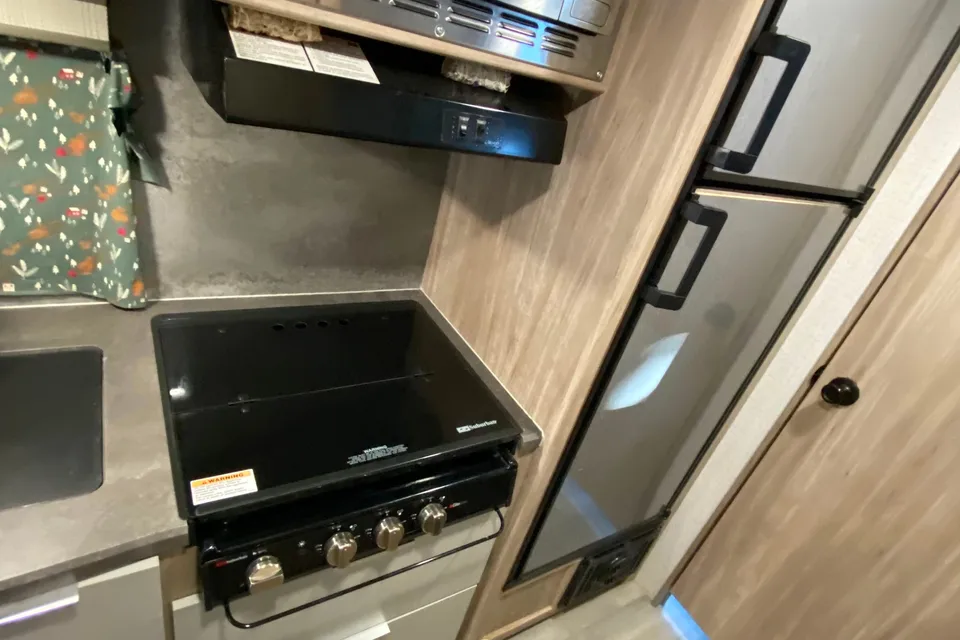 Winnebago Micro Minnie Travel Trailer