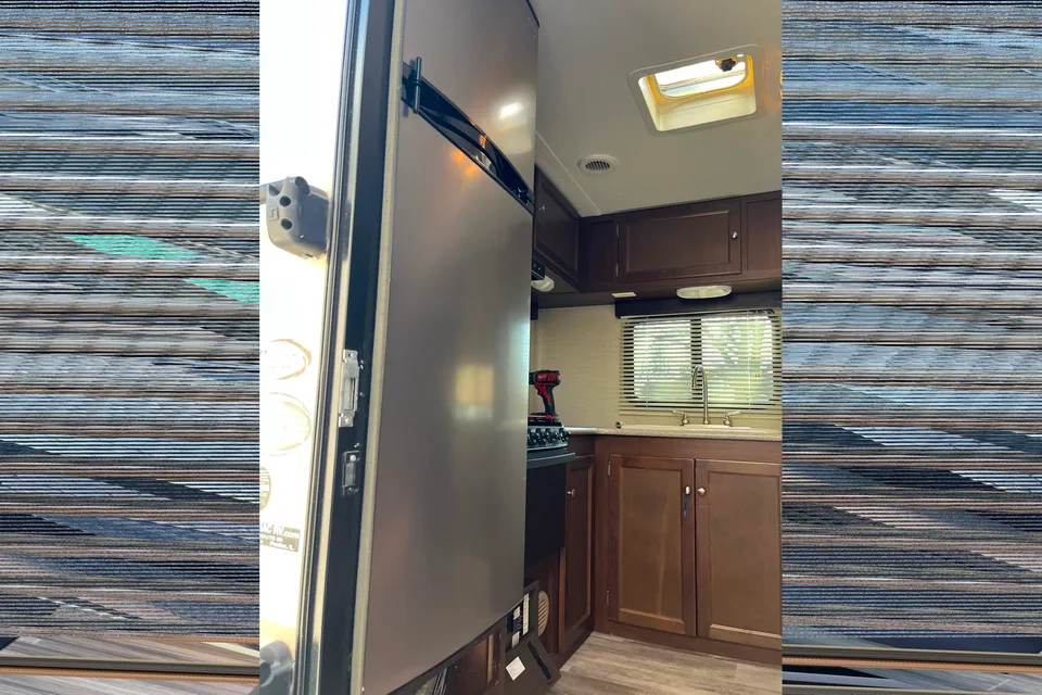 Keystone Bullet 248RKS Sleeps 6!
