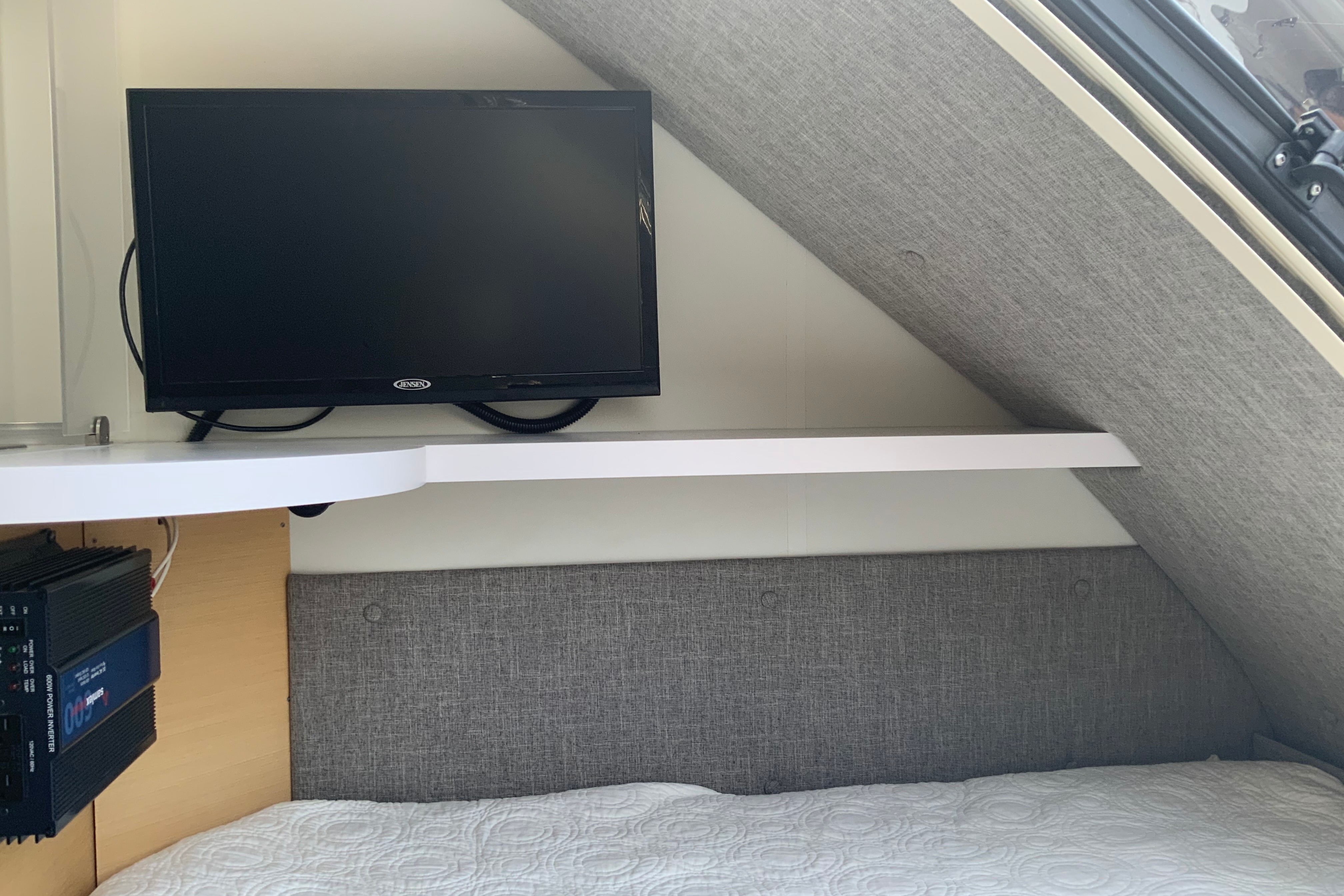 Nucamp  TAB 400 Travel Trailer