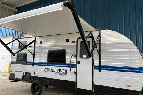2022 Grand River Gulf Stream 22MB Ultralight Travel Trailer