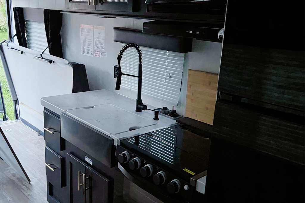 Janel's Forest River 28rr Toy Hauler