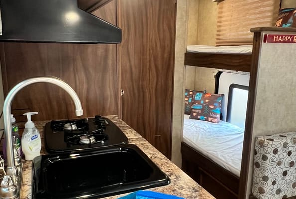 A&J’s Cozy Home on the Go