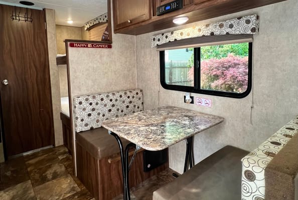 A&J’s Cozy Home on the Go