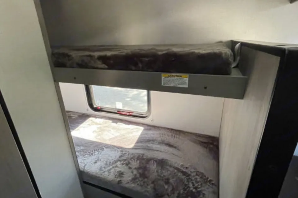 Celeste's Coleman 17 B Travel Trailer