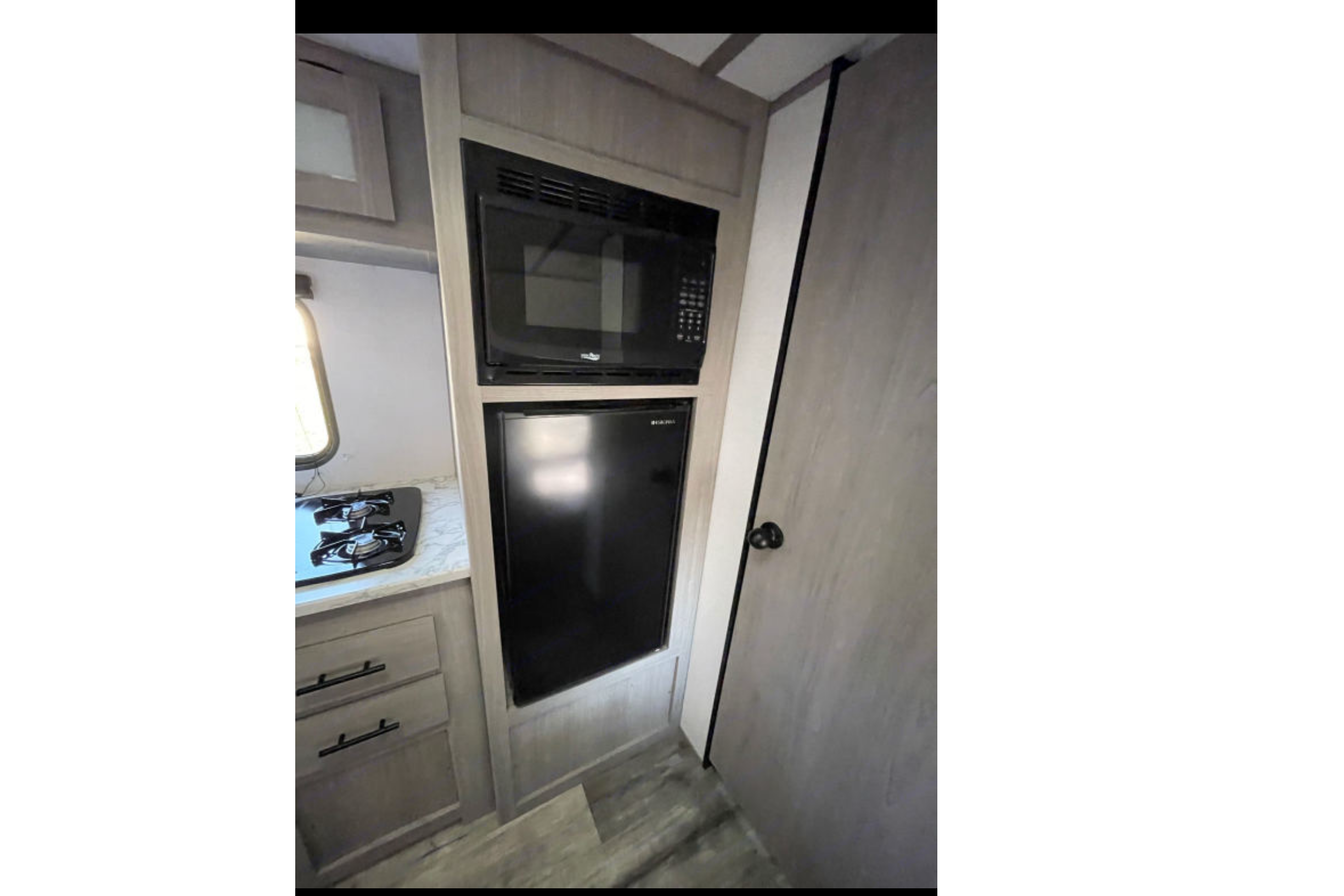 Celeste's Coleman 17 B Travel Trailer