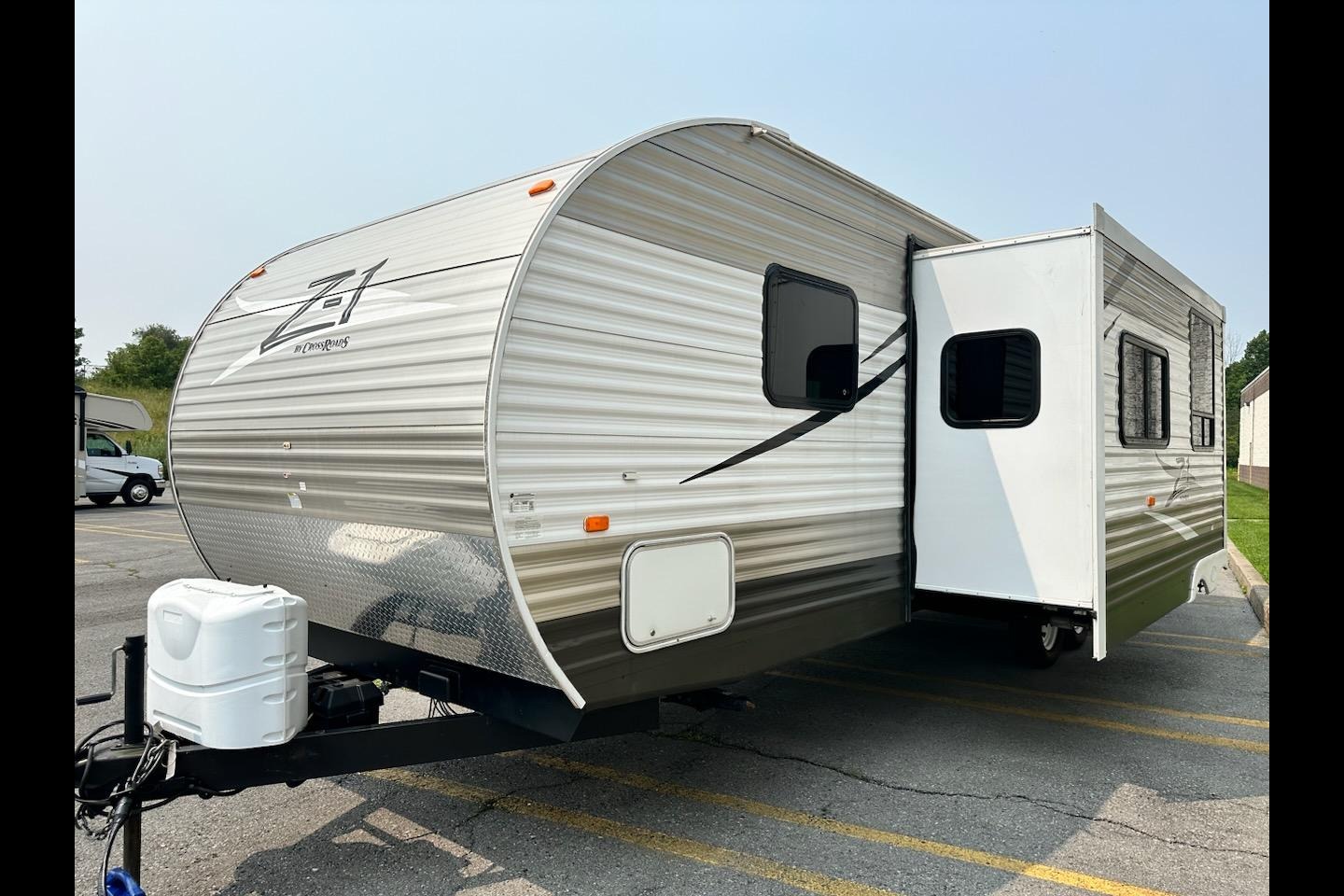 Crossroads Z-1 Travel Trailer