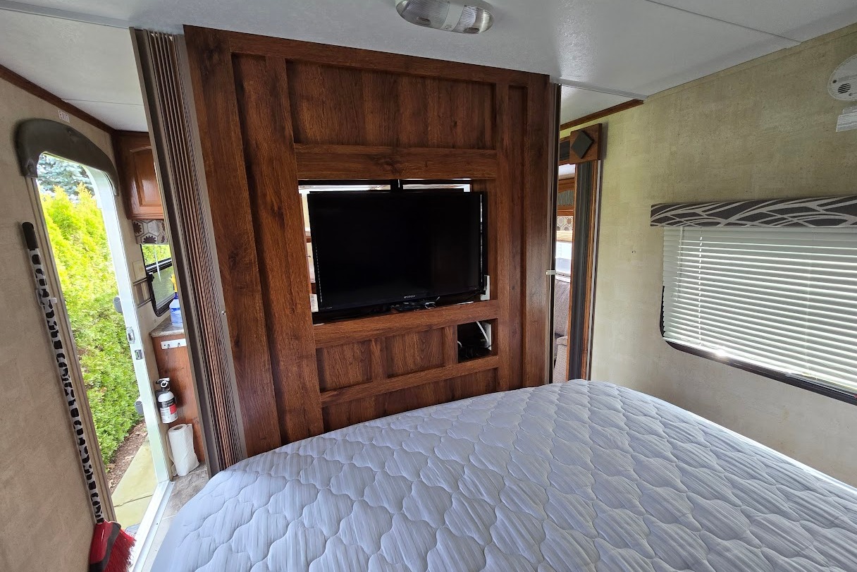 Bunk Bed Travel Trailer - Great for Families!