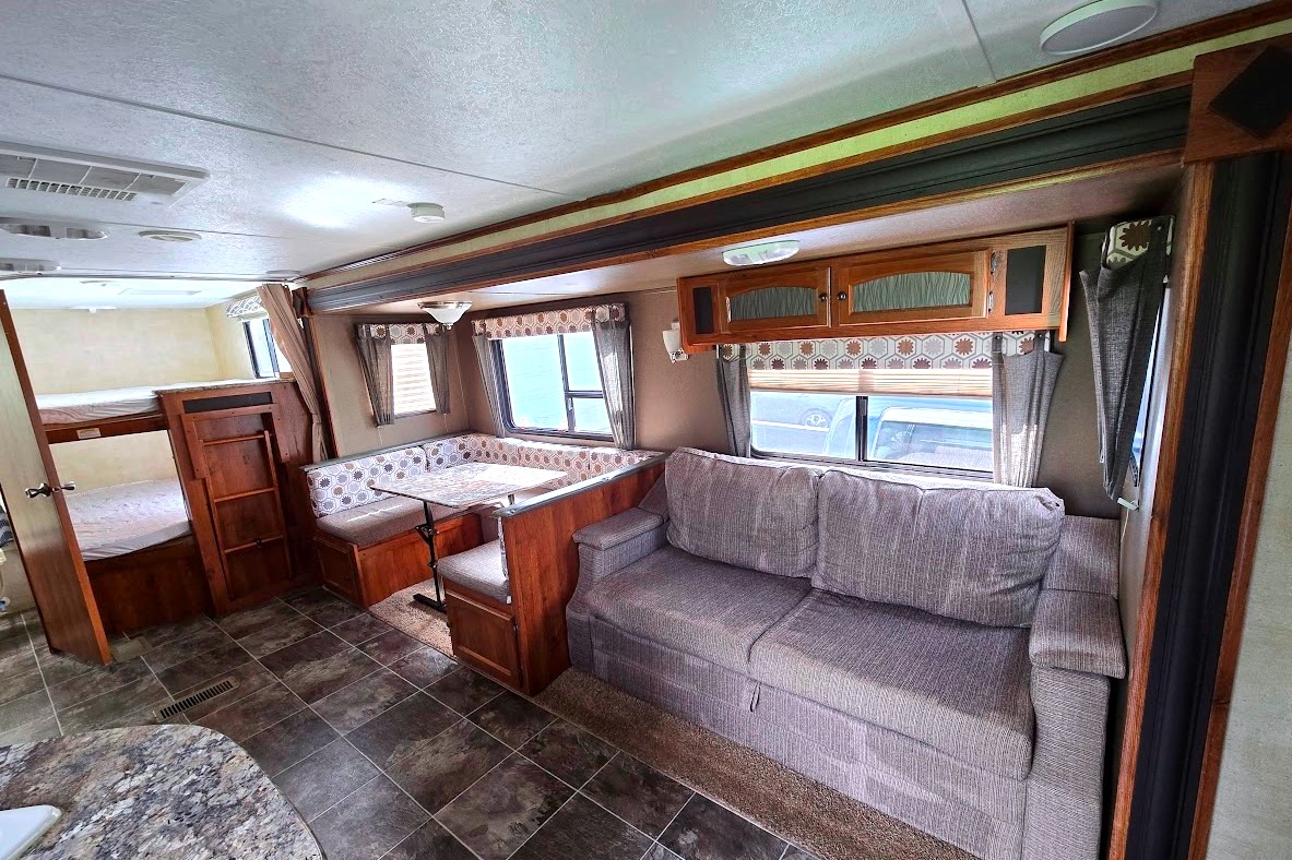 Bunk Bed Travel Trailer - Great for Families!