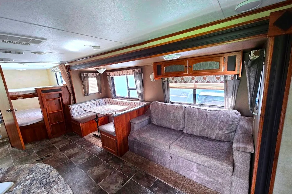 Bunk Bed Travel Trailer - Great for Families!
