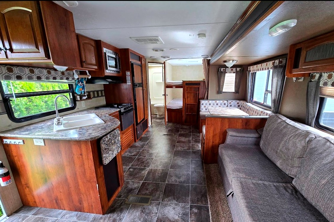 Bunk Bed Travel Trailer - Great for Families!