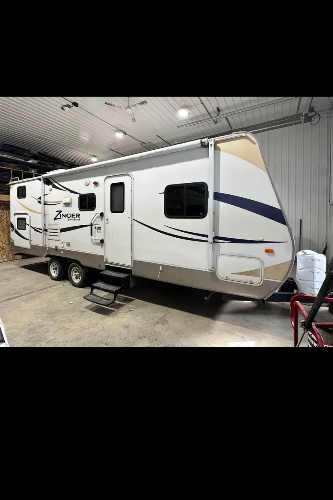Scott's Crossroads Zinger Travel Trailer
