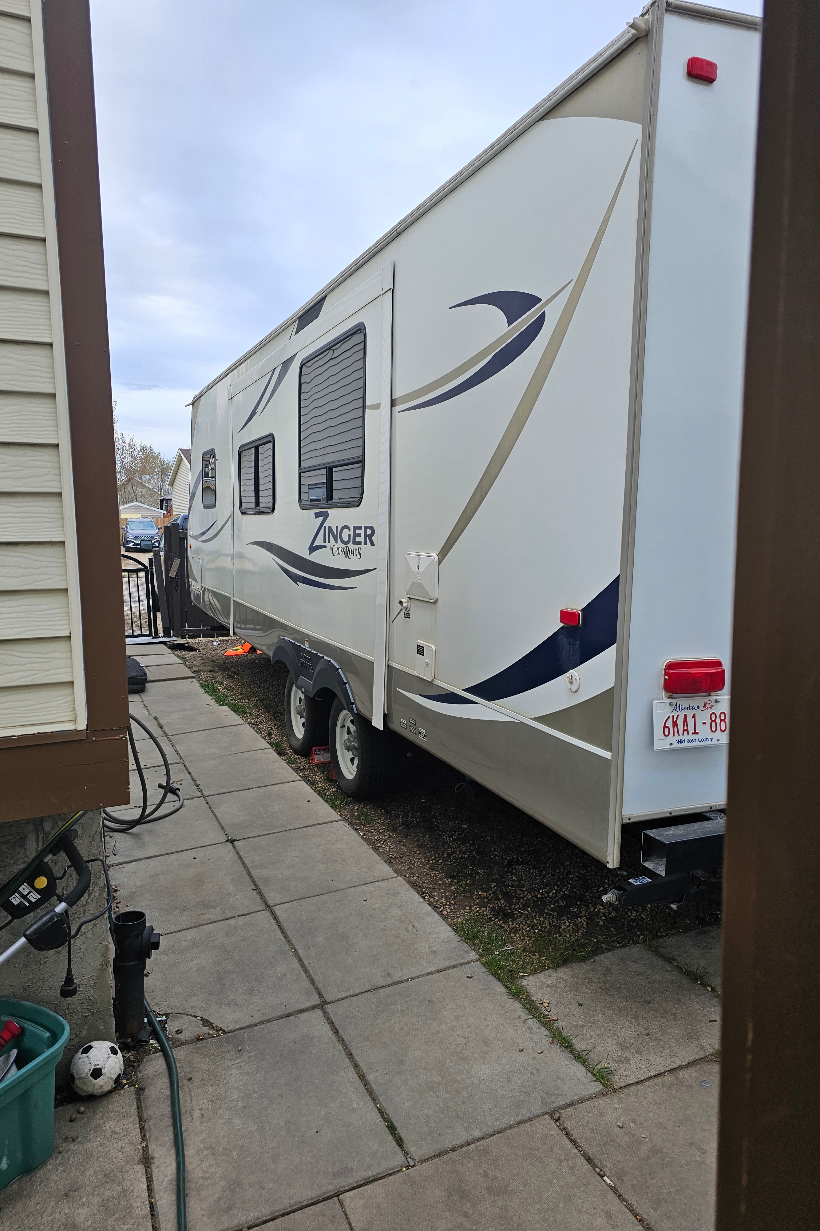 Scott's Crossroads Zinger Travel Trailer