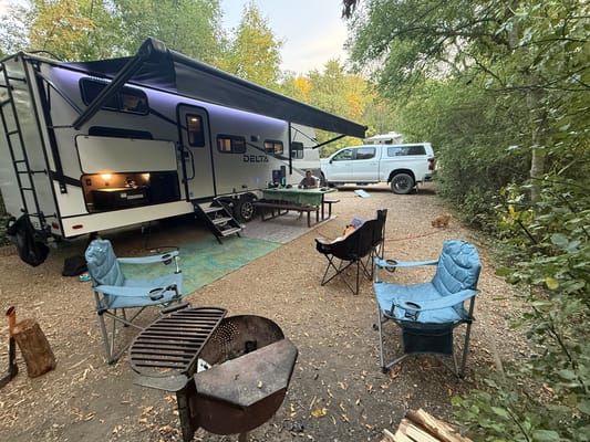 Alliance Delta BH241 Travel Trailer, Starlink included.