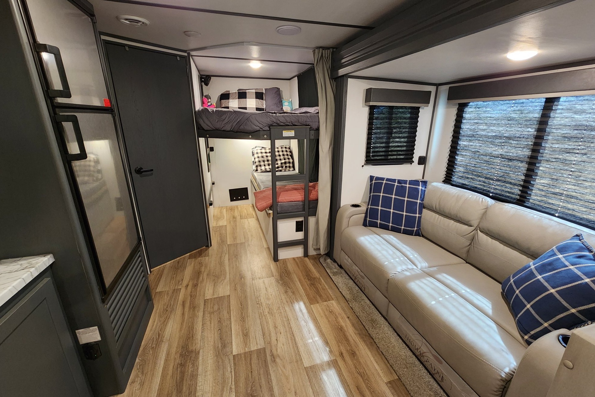 Keystone Bullet Crossfire 2730BH Travel Trailer