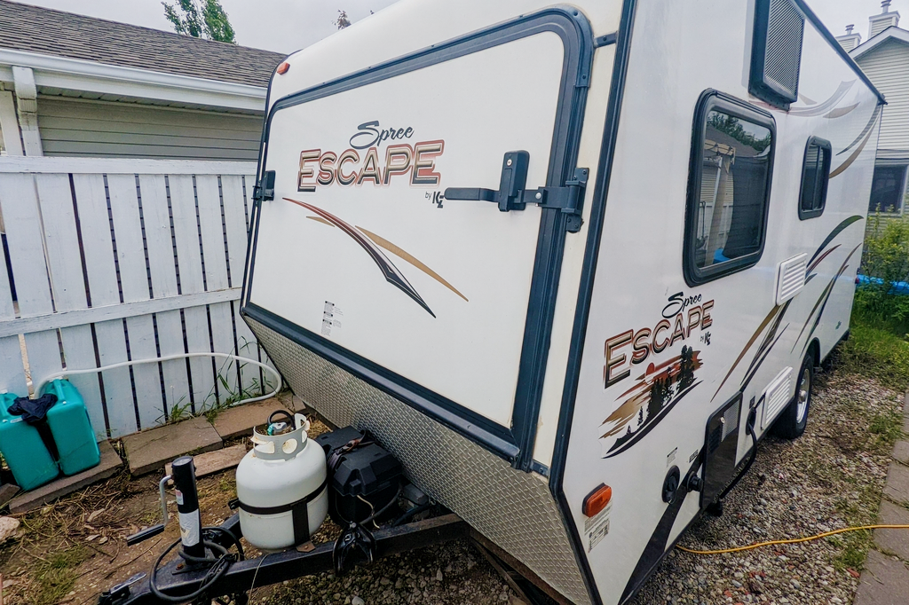 DMTR KZ Spree Escape E16RBT Hybrid