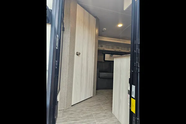 Josee's Flagstaff E-Pro 19FBS Travel Trailer