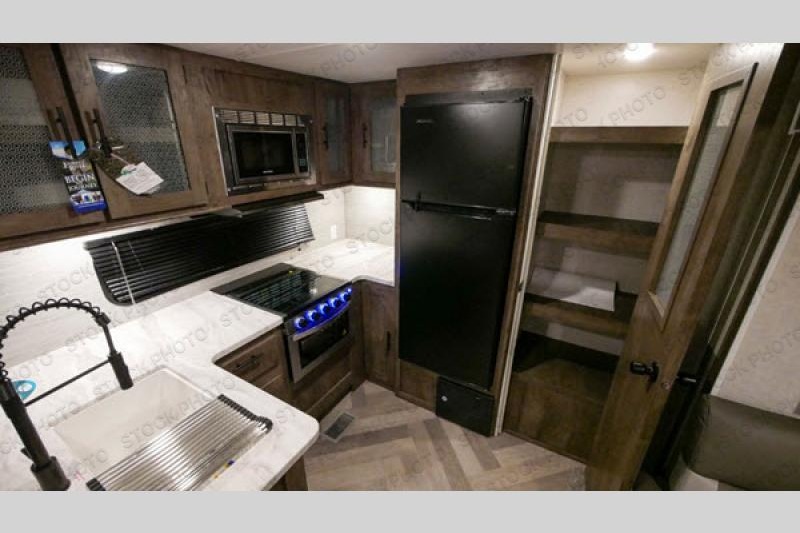 Couples Coach/ Small Family: Delivery Available ($85): No Prep Fee: Fully Equipped