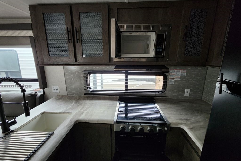 Couples Coach/ Small Family: Delivery Available ($85): No Prep Fee: Fully Equipped