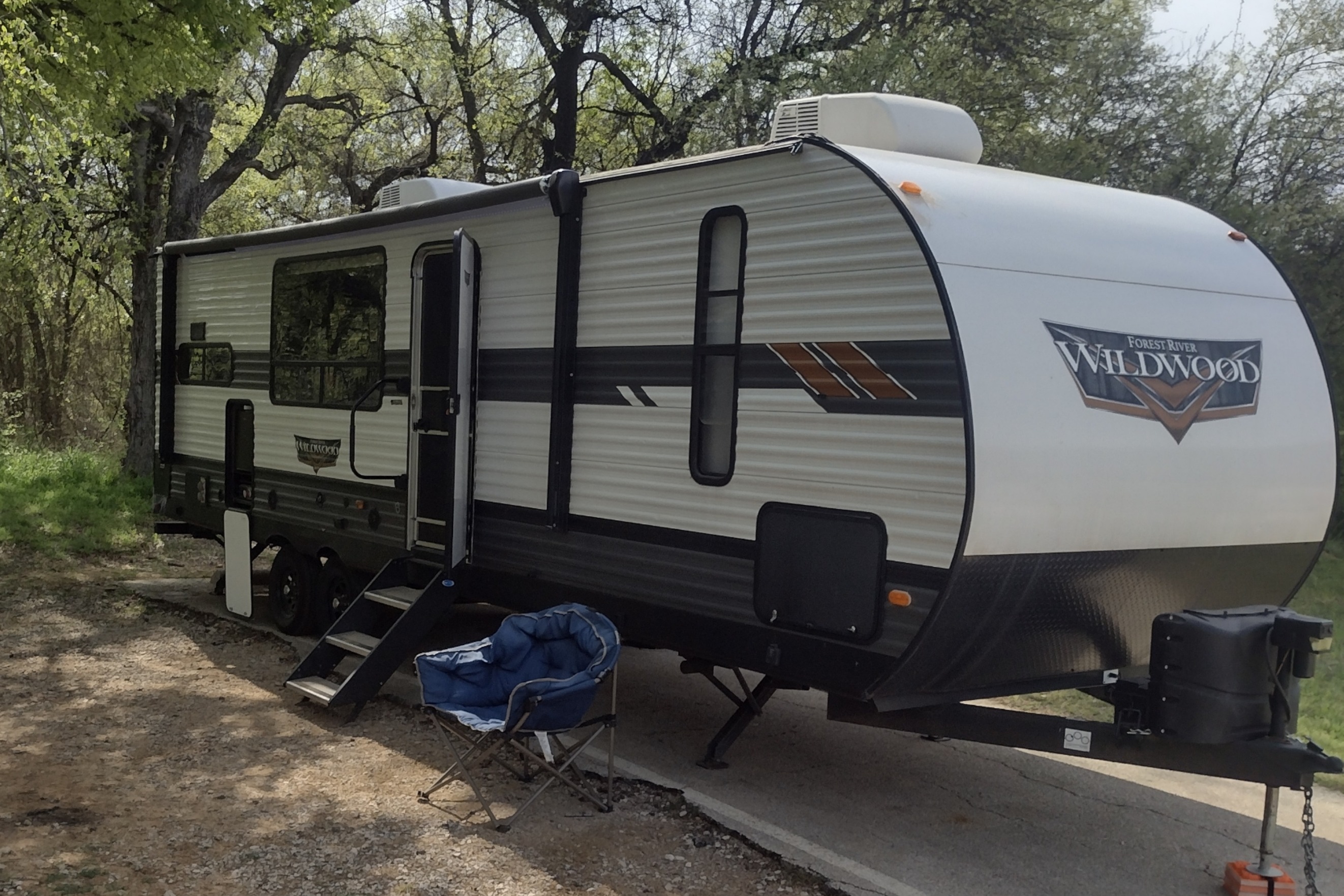 Couples Coach/ Small Family: Delivery Available ($85): No Prep Fee: Fully Equipped