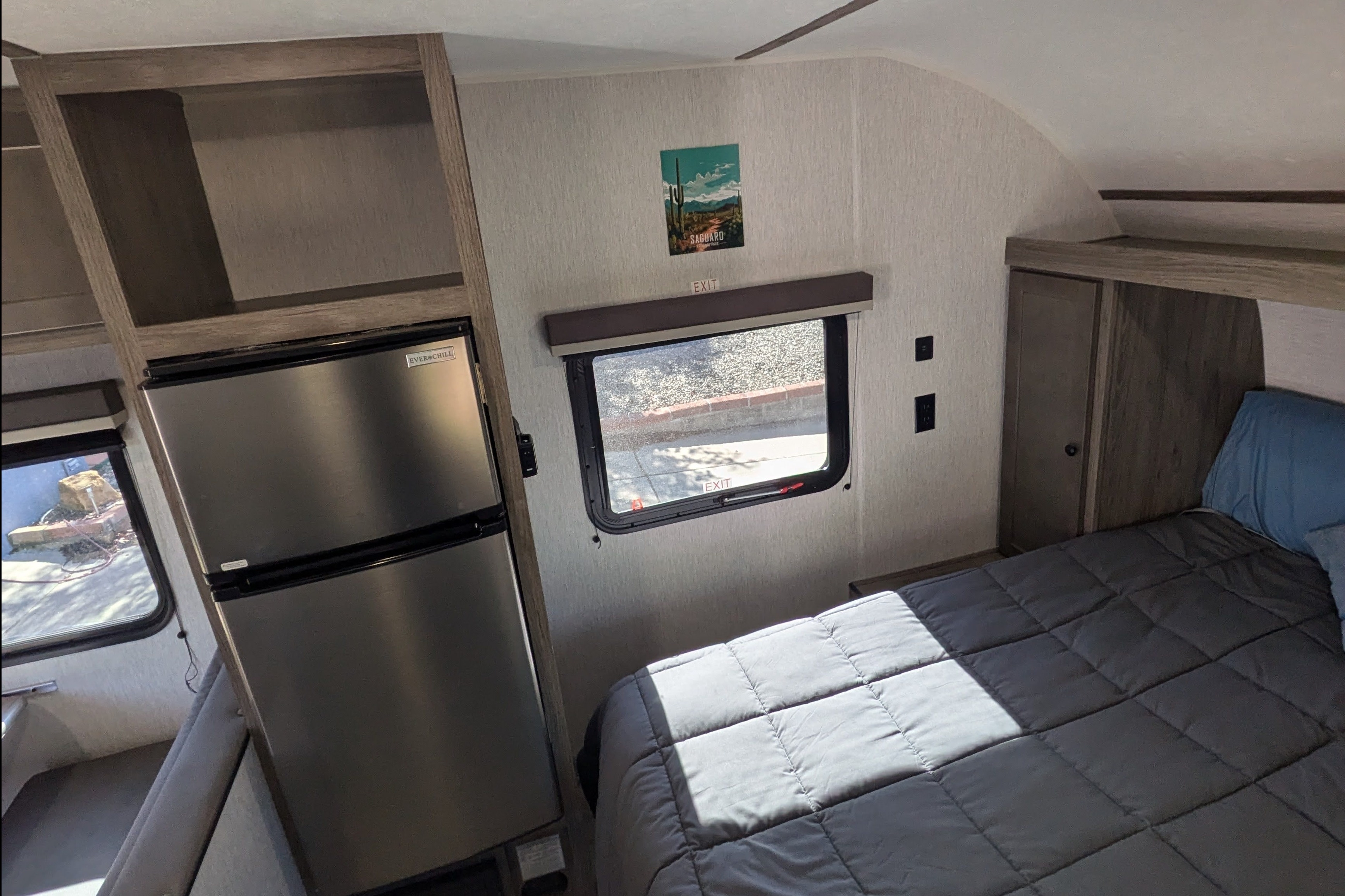 Lucinda: 19RB Huge space small tow weight! 