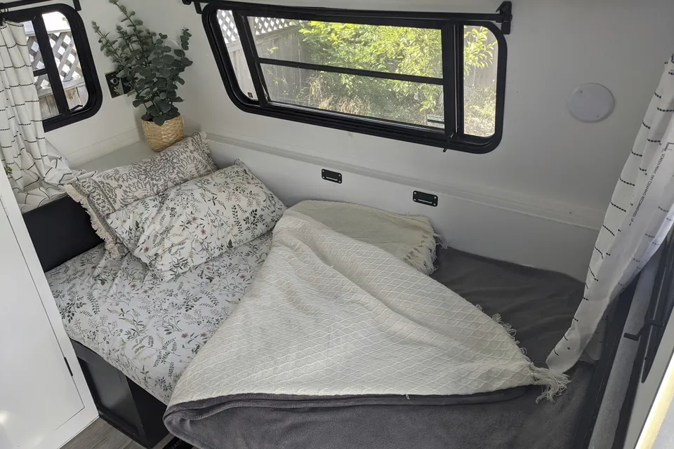 Arvie Redy the Hotel on Wheels